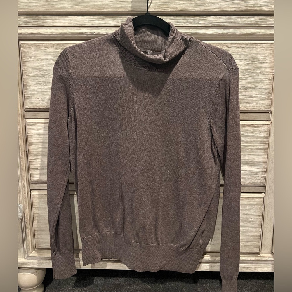 H&M  Taupe Turtleneck Sweater
